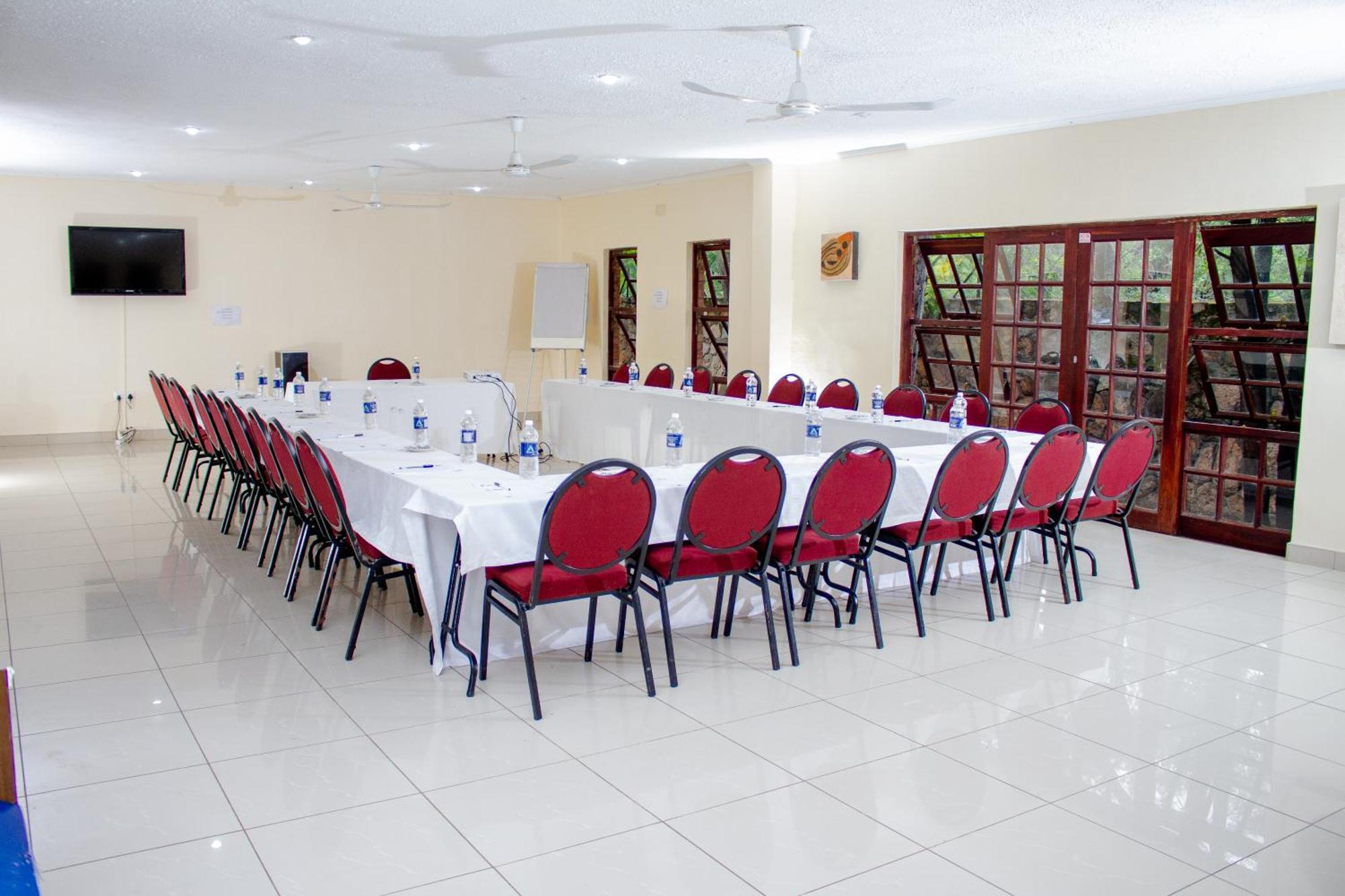 בולוואיו Matilinda Lodge מראה חיצוני תמונה
