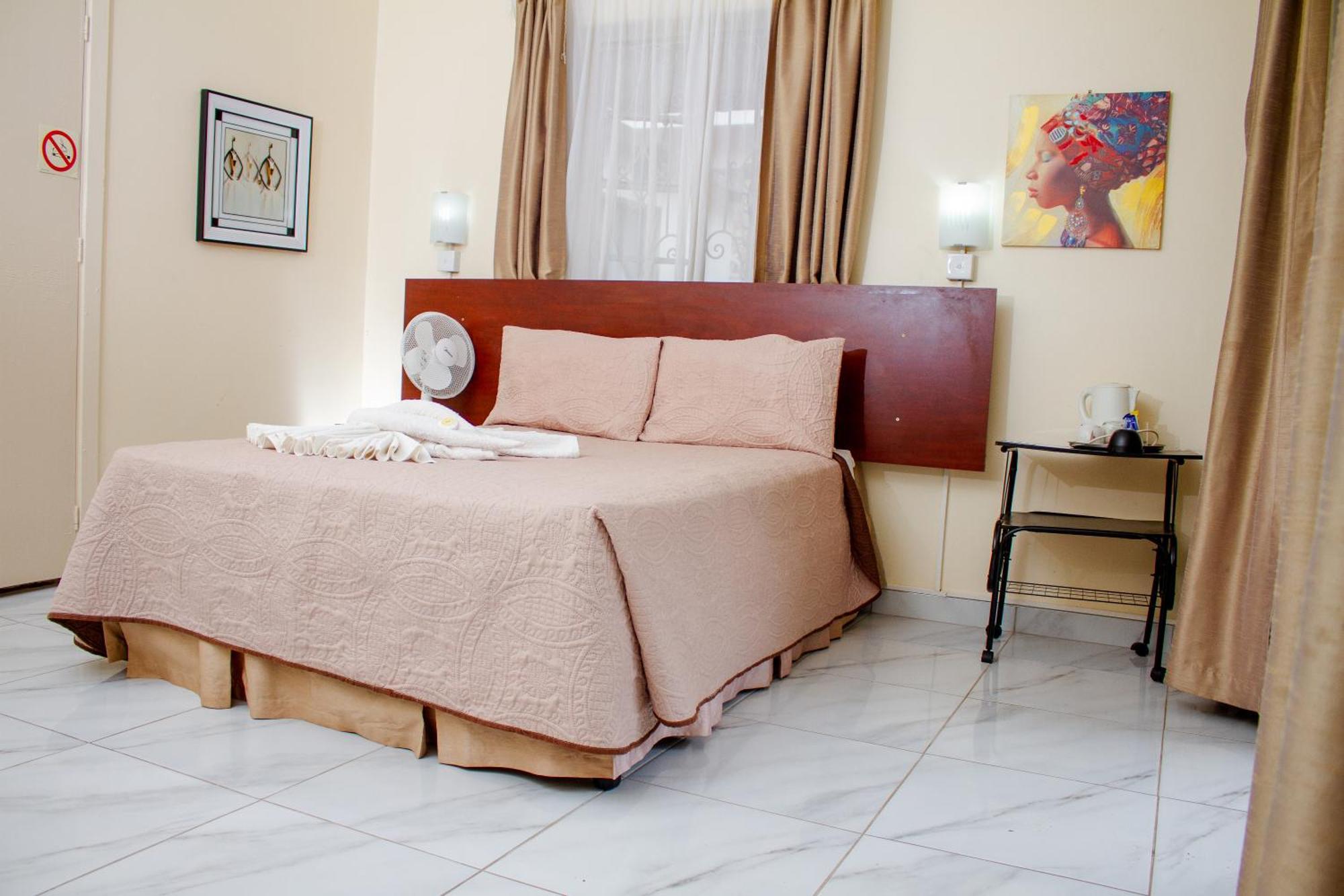 בולוואיו Matilinda Lodge מראה חיצוני תמונה